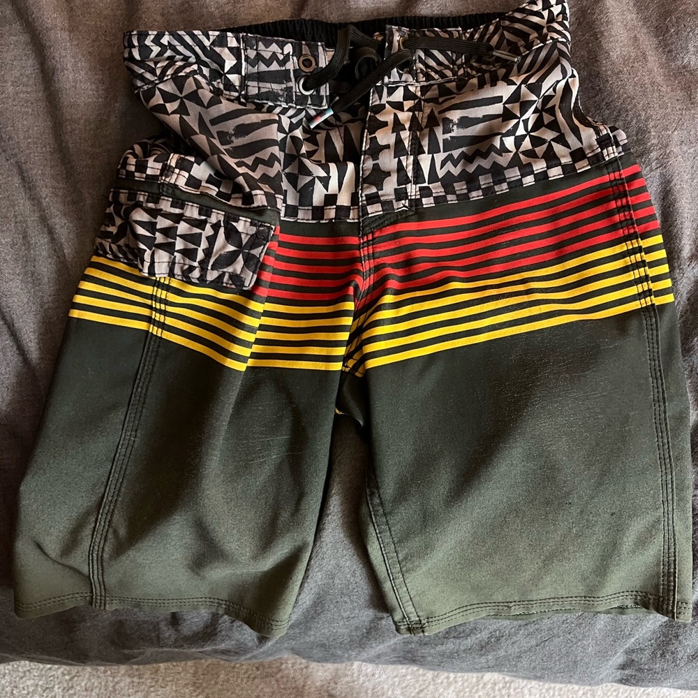Quicksilver Rasta Geometric Patterned Board Shorts